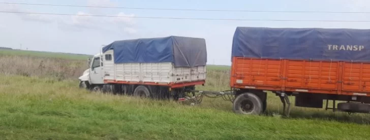 Falleció la mujer que esta tarde chocó contra un camión en ruta 88