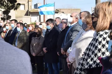 Jorge Alvaro en el 167º Aniversario de Quequén