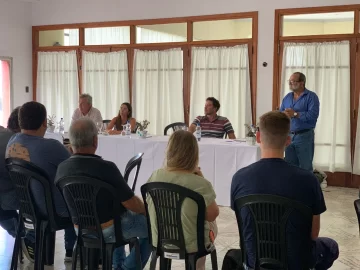 Visita del director de Ganadería y reunión con productores