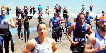Triatletas locales lograron buenas actuaciones en Monte Hermoso