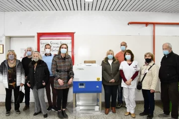 La cooperadora del hospital donó una campana biológica para pacientes Covid