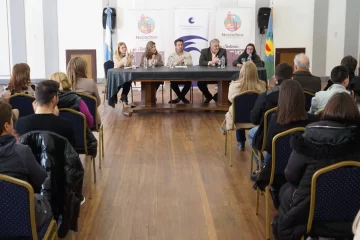 Firmaron el convenio para el Centro de Extensión Universitaria exclusivo para Necochea