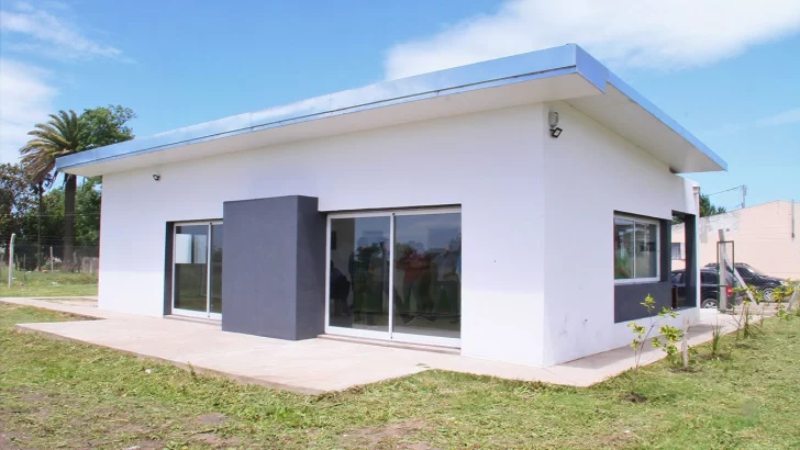 López inauguró un salón de usos múltiples en Quequén