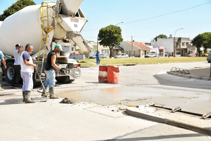 Avanzan con las tareas de bacheo en la ciudad