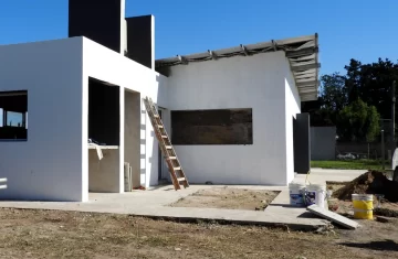 Avanza la construcción del  SUM de Quequén