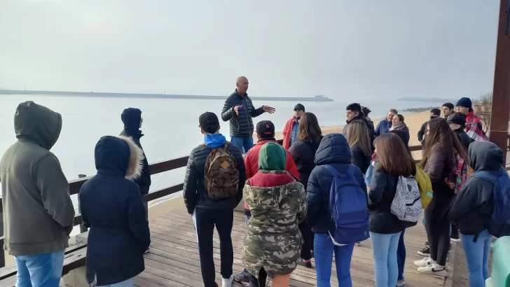 Alumnos de la Secundaria N°3 visitaron la Escollera Sur