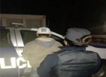 Un hombre dañó su vivienda y amenazó a su pareja