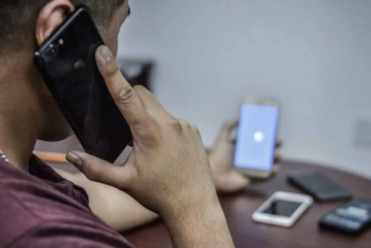 Le robaron dólares, euros y un Rolex mediante el cuento del tío