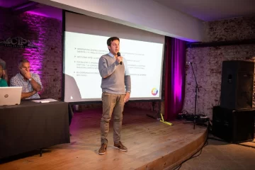 Rojas presenta a sus equipos técnicos de Cultura y Educación