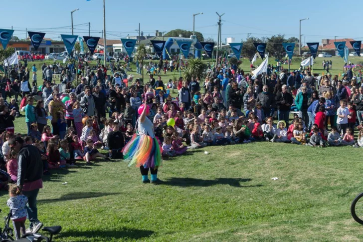 Colorida “Fiesta de la Familia en Primavera”