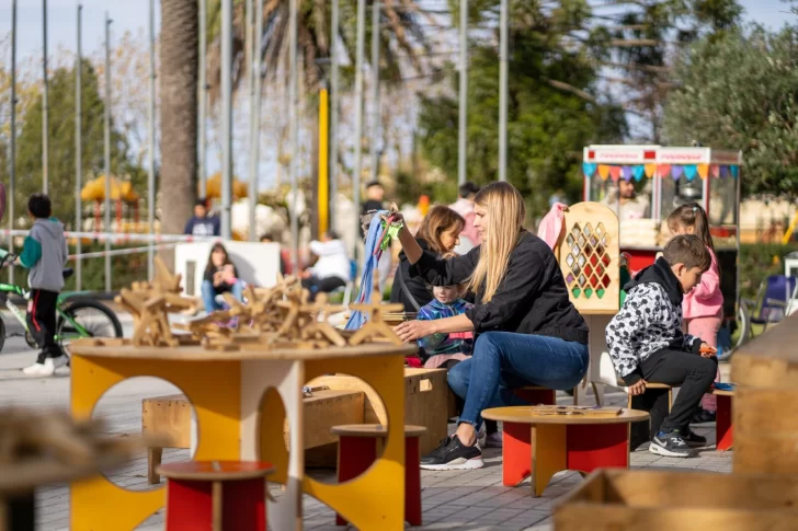 Educación y recreación en la Plaza América