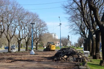 Construirán en la plaza Rocha un Paseo de la Memoria a los Caídos en Malvinas