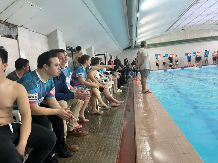 10-10-FOTO-Naacional-Todos-al-Agua-728x546