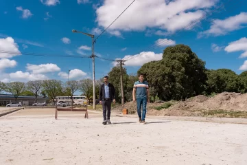 Terminó de pavimentarse una mano de la Avenida 43