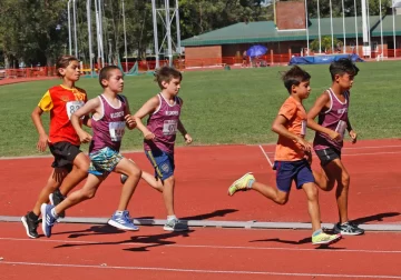 Catorce atletas de Necochea compiten en el Provincial U16 este fin de semana
