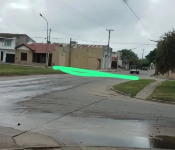 Vecinos piden un lomo de burro en 73 y 58