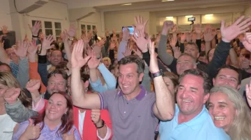 Arturo Rojas celebró el triunfo y agradeció el acompañamiento de todo el distrito en las urnas