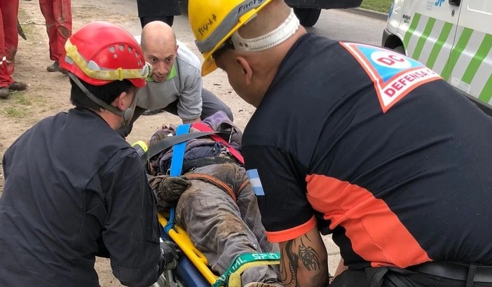 Ruta 88: Murió un obrero que quedó sepultado cuando trabajaba en un pozo que se desmoronó