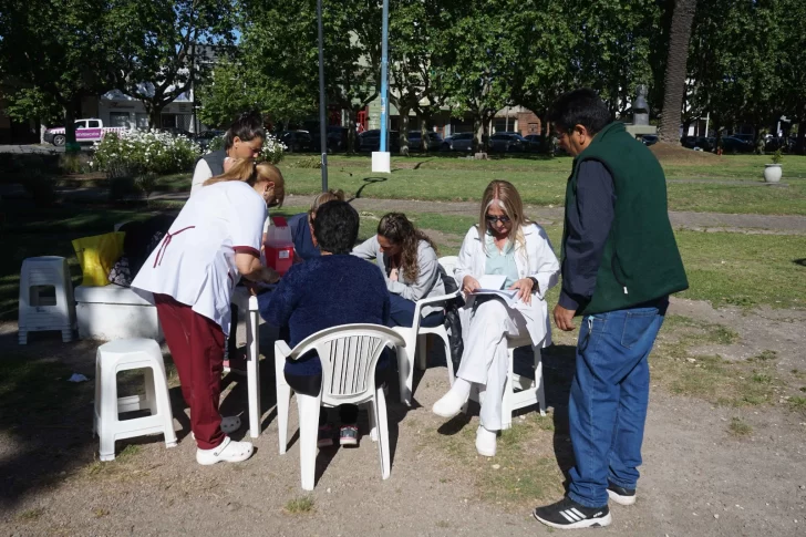 Hubo controles de glucosa en espacios públicos de Necochea y Quequén