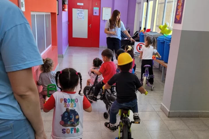 Jornada de educación vial en el Jardín Pichi Huinca