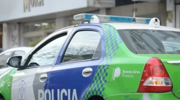 Comerciante persigue a dos ladrones tras ser asaltado en su local