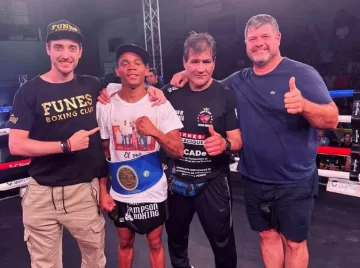 Arias Olivo se quedó con el título argentino de peso gallo