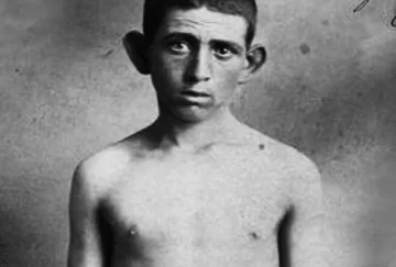El “Petiso Orejudo”, el niño que mataba niños: el clavo en la frente de su víctima y el gato que marcó su destino