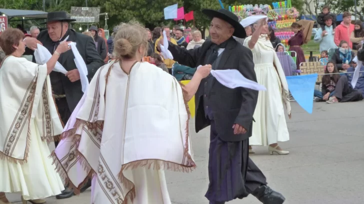 WhatsApp-Image-2023-11-12-at-19.51.42-728x409