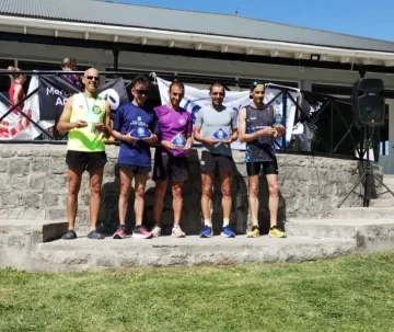 Federico Santibáñez y Silvana Cattini fueron los ganadores de la Carrera de los Puentes
