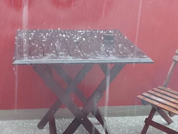 Fuerte granizada sobre Necochea y Quequén