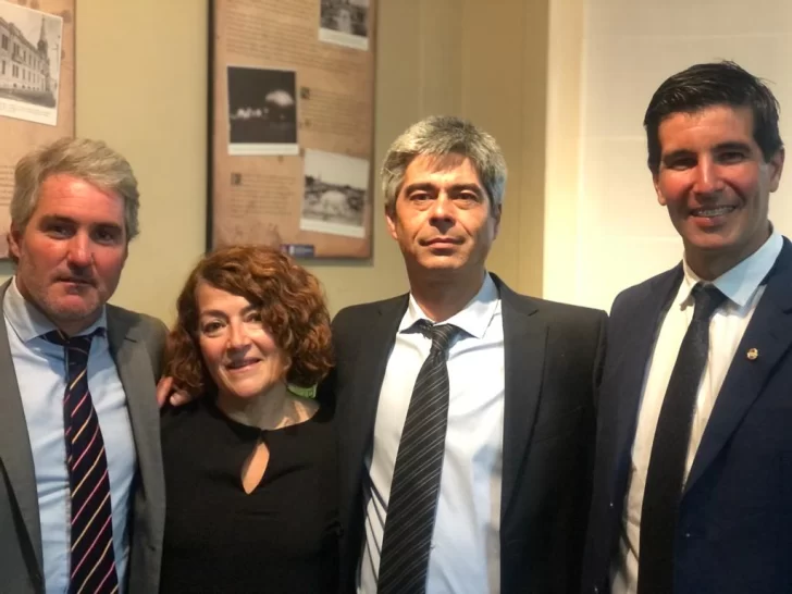 “El radicalismo es oposición y ha estado a la altura de las circunstancias”.