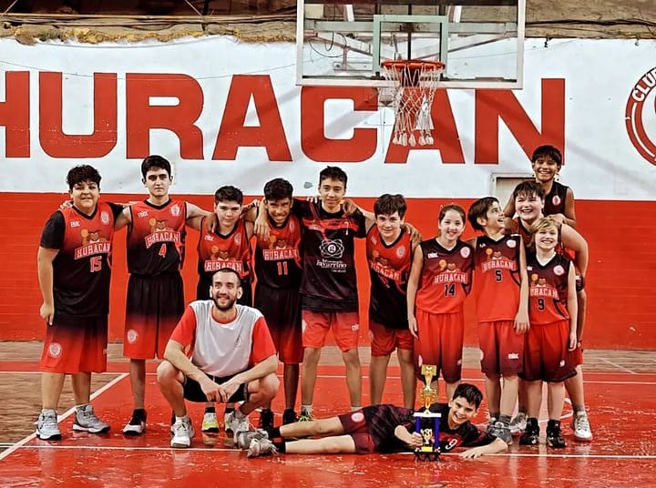 huracan-basquet