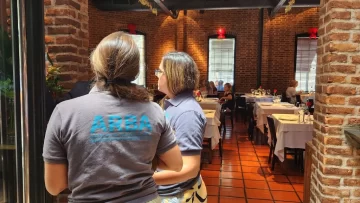 ARBA fiscaliza restaurantes de la costa atlántica por evasión impositiva