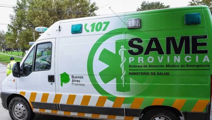 Hieren con un con cuchillo a un vecino y le rompen las gomas del auto para robarle el celular