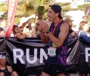 El necochense Leandro Guevara fue el ganador de la carrera por el Aniversario de Lobería