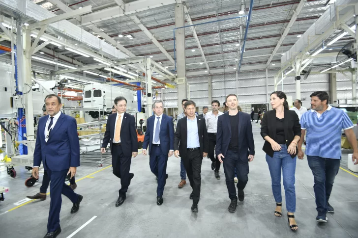 Kicillof participó de la puesta en marcha de una nave industrial de Toyota