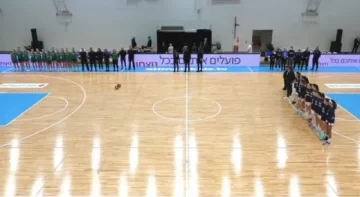 La selección irlandesa de básquet se negó a saludar con un apretón de mano a las jugadoras israelíes