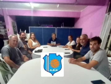 Martín Palacios fue reelecto presidente de la Asociación del básquet local