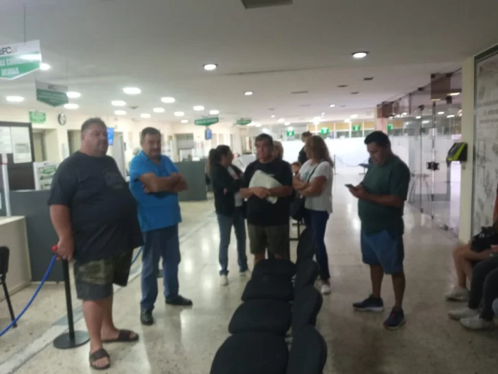 Vecinos de Villa Zabala protestaron en la UPC