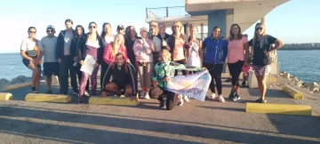 El buen clima acompañó la caminata solidaria a beneficio del CEC Nº 803 de Quequén