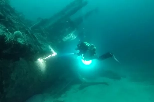 Eslabón Perdido le solicitó a Villarruel que declare de interés la búsqueda de submarinos nazis