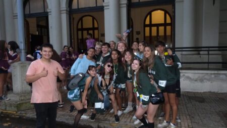 3a0943a4-41d7-448b-abd2-1643539f0b56-450x253-1