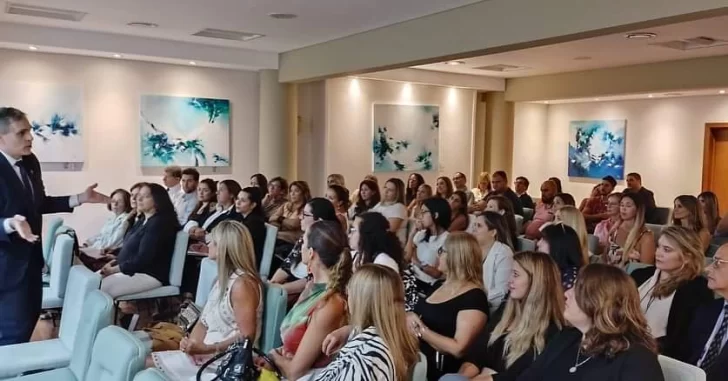 Actividades por el Mes de la Mujer: Charlas, talleres, teatro, caminata y una remada