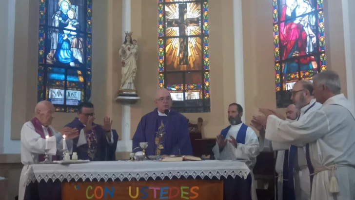 Asumió el nuevo Párroco de Quequén