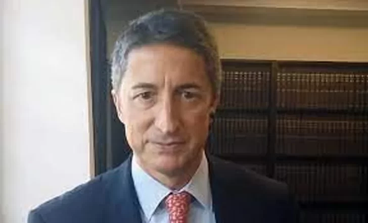 Violento asalto de motochorros al periodista Adrián Ventura