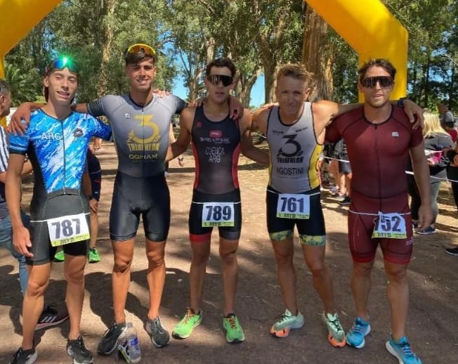 Maximiliano-Agostini-Las-Flores