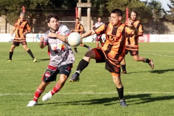 Villa Gessell, Mataderos y Villa Diaz Vélez lideran el Fútbol Senior