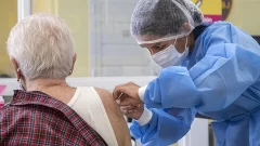 Baja en las tasas de vacunación: vuelven enfermedades que estaban bajo control