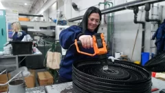 La producción industrial registró crecimiento de 0,6% en agosto tras dos meses en baja