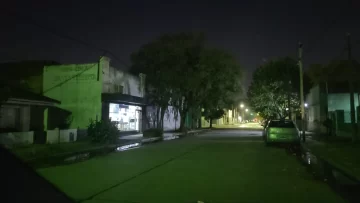 Sectores de ciudad a oscuras y el alumbrado que sigue siendo un problema sin resolver